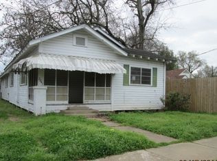 2043 Levin St, Alexandria, LA 71301
