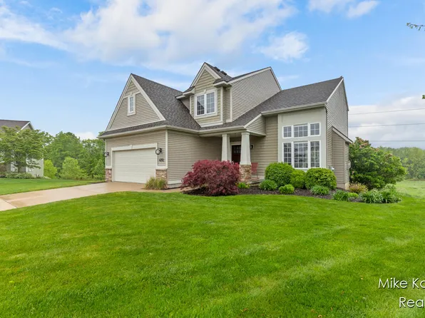 4292 Springside Dr, Hudsonville, MI 49426