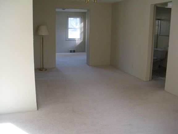 2nd image of 7523 Baltimore Ave