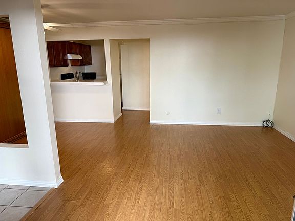 2nd image of 3266 Ashford St Unit N