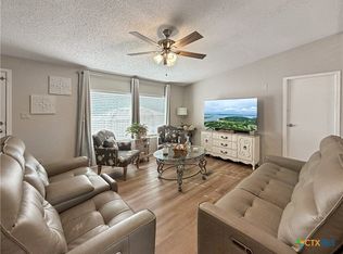 7662 Jessica Ln, Spring Branch, TX 78070