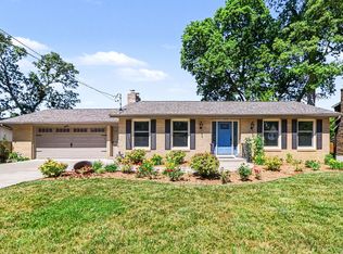 7626 Hampton Oaks Dr, Portage, MI 49024
