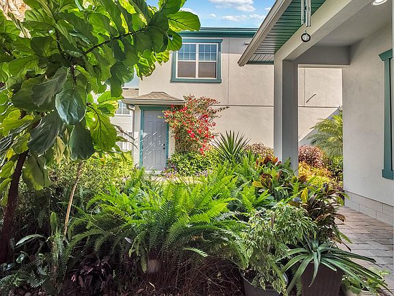 2nd image of 8737 Laureate Blvd
