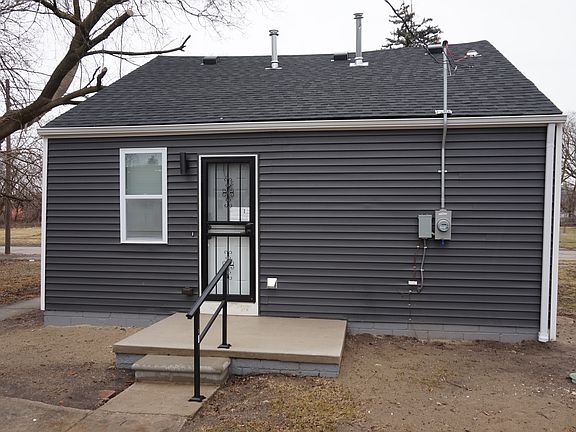 2nd image of 4066 Allen St
