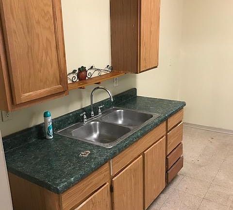 2nd image of 3309 Loyola Ave #3309