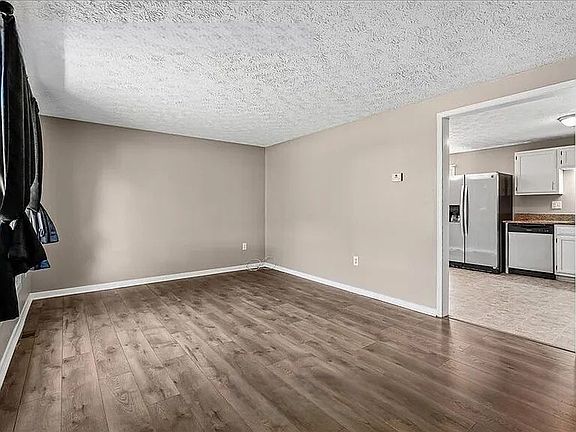 4th image of 11105 Huntington Woods Cir