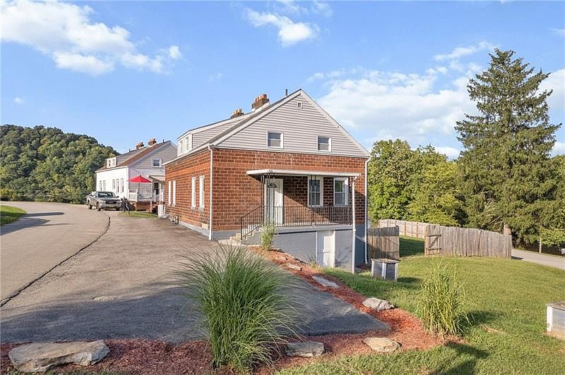 152 4th St, Clarksville, PA 15322 Zillow
