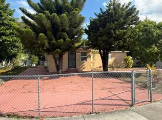691 NW 187th St, Miami Gardens, FL 33169