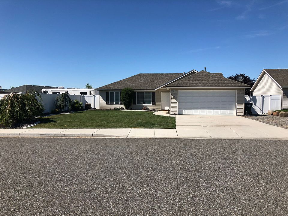 1st image of 8107 Canyon Dr