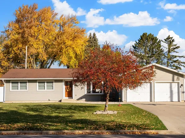 724 Russell St, Deforest, WI 53532