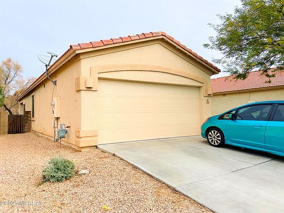 2nd image of 5582 W Painted Cliff Dr