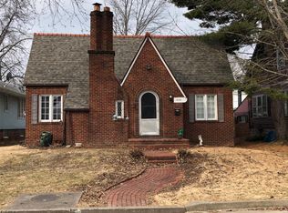 1830 Worden Ave, Alton, IL 62002