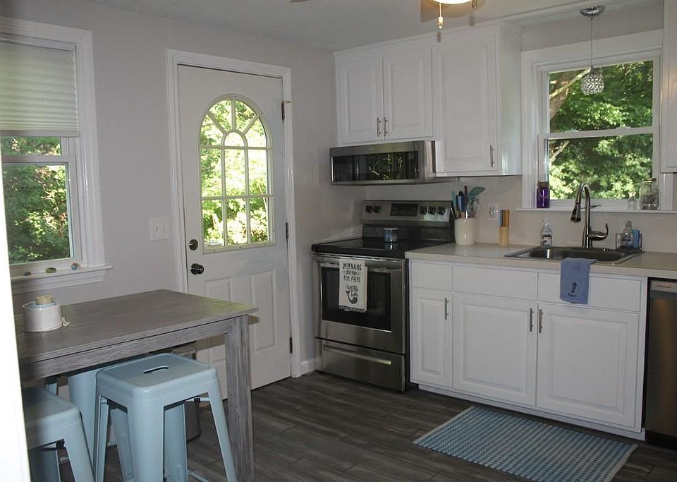 1st image of 25 Manomet Beach Blvd #1
