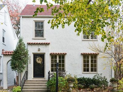 2751 Girard Ave, Evanston, IL, 60201