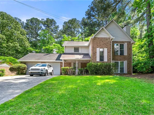 358 River Brook Ct, Riverdale, GA 30274