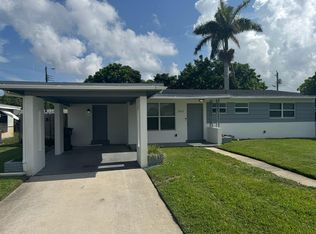 7571 Eaton St, Hollywood, FL 33024