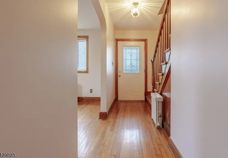 1709 Lawrence St — Photo 3
