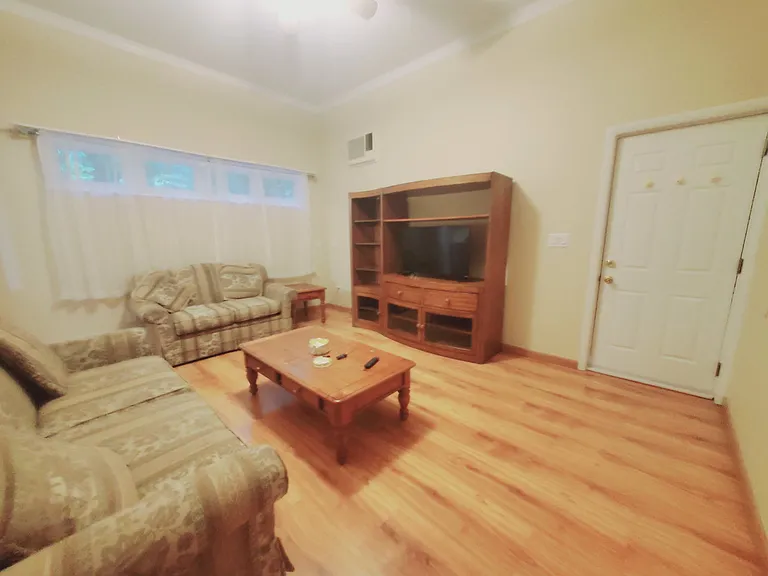 33 Valley Dr #1 — Photo 7