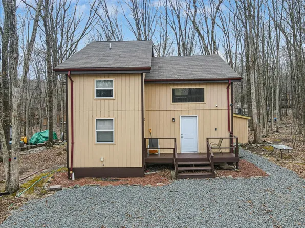 123 Riverbend Ter, East Stroudsburg, PA 18301