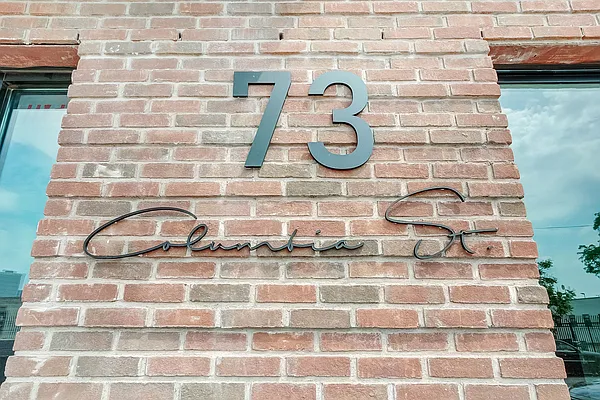 Rented by Compass | media 9