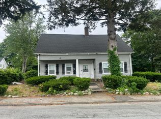 58 Chandler St, Holbrook, MA 02343
