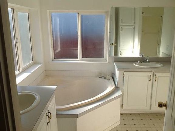 5th image of 6130 Monterey Hwy Spc 284