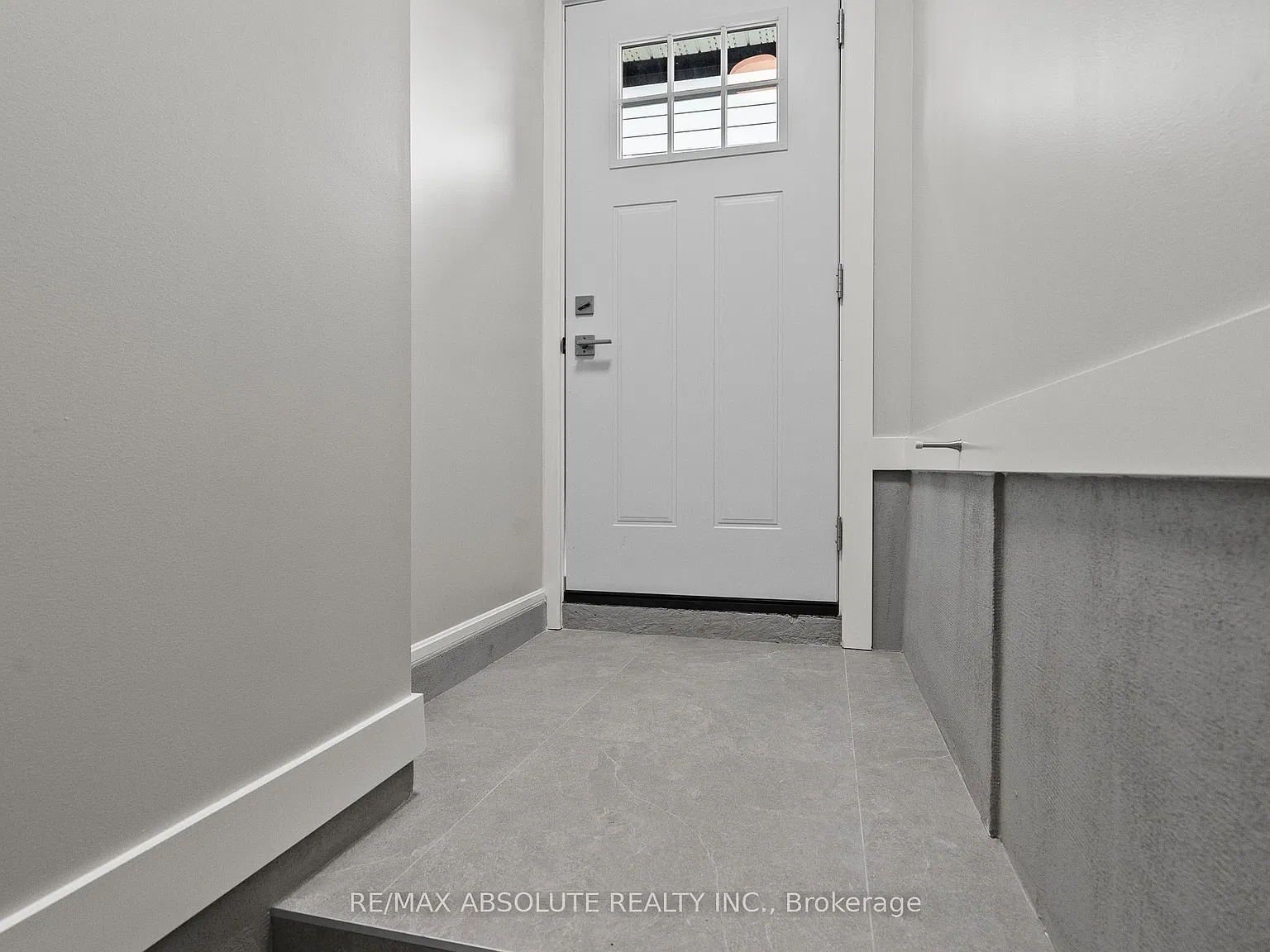 2 bed, $2,500 — Photo 4