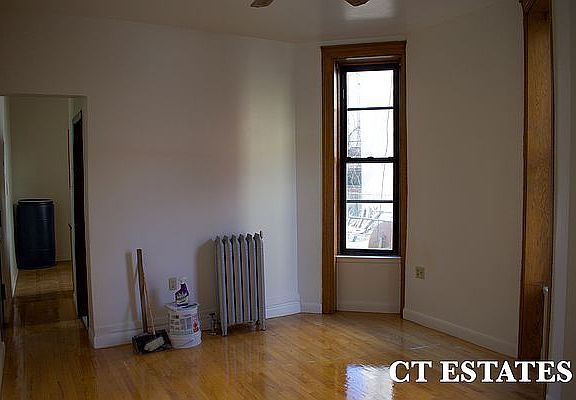 2nd image of 32 W 131st St APT 1W