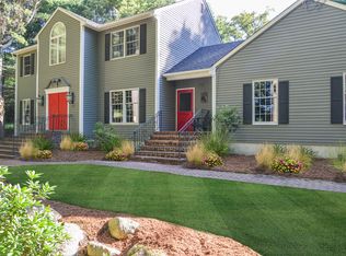 850 Laten Knight Rd, Cranston, RI 02921