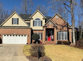 12 Amsterdam Ln, Simpsonville, SC 29681