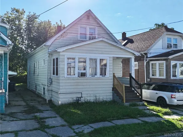 133 Newburgh Ave, Buffalo, NY 14211