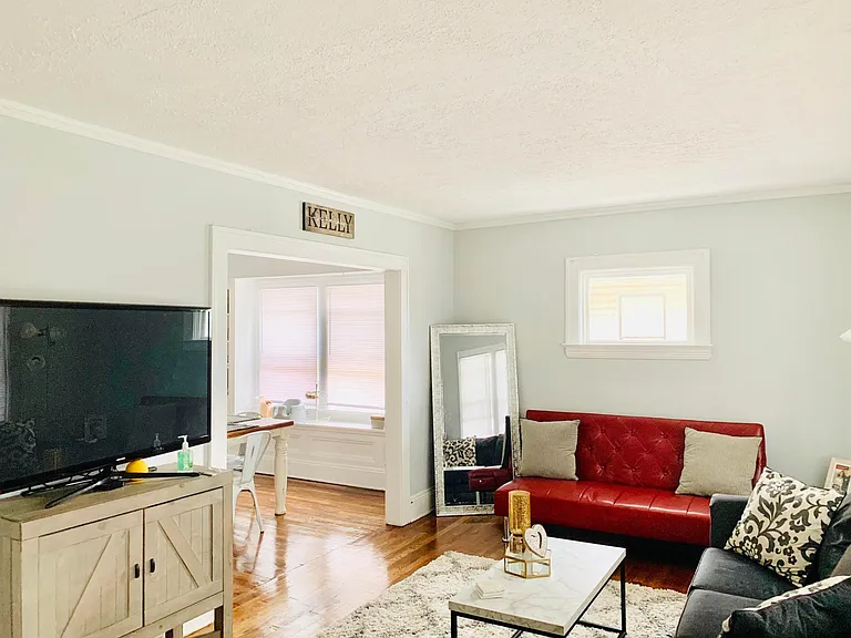 14215 Athens Ave #2 — Photo 3