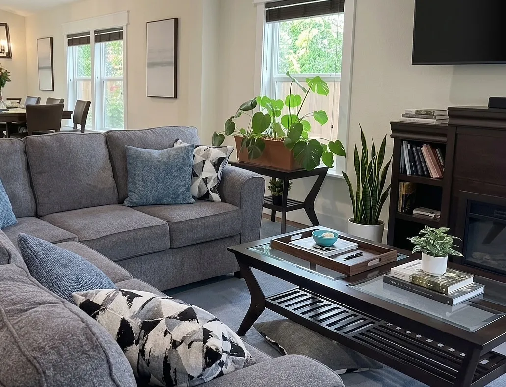 3 bed, 1698 sqft, $2,100 — Photo 4