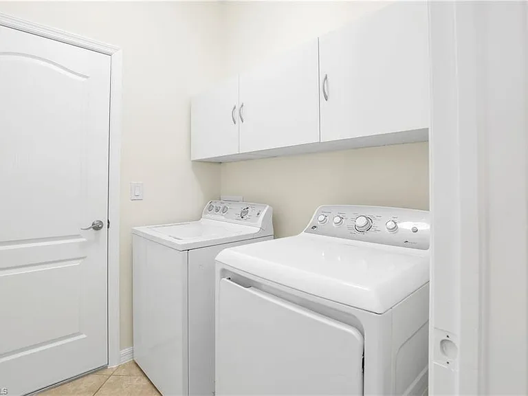 13546 Messino Ct — Photo 30