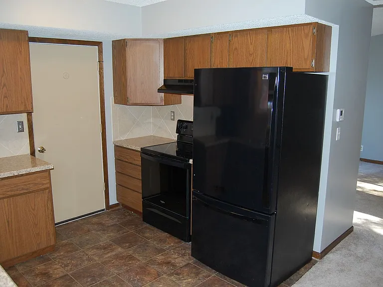 3724 Clover Circle — Photo 8
