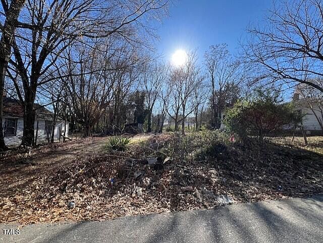 1st image of 910 Gay St