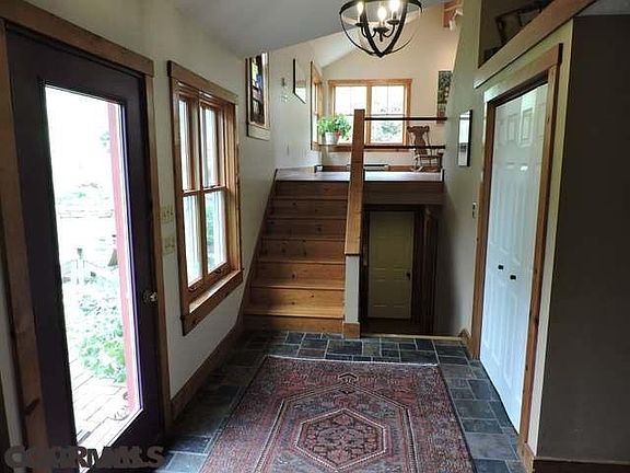 3rd image of 1023 Torrey Ln