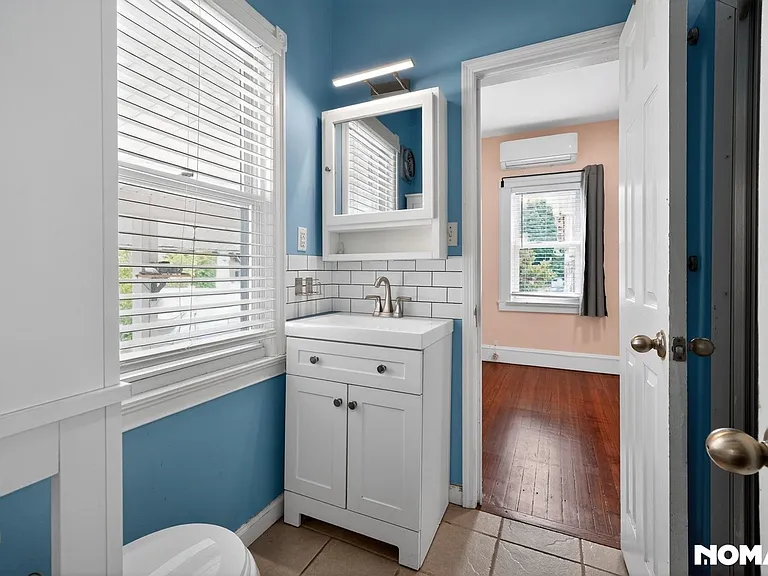 189 Lafayette Ave — Photo 23