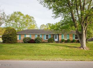 2709 Stephan Rd, Louisville, KY 40214
