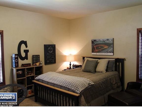 Main Floor Guest Suite