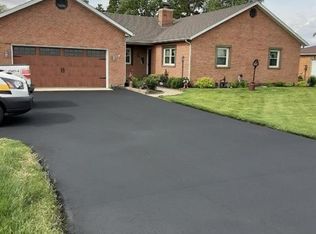 8796 Grubbs Rex Rd, Arcanum, OH 45304