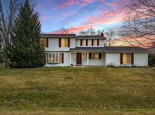 2275 Park Ridge Dr, Bloomfield Hills, MI 48304