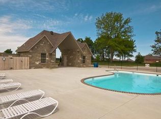 2600 SW Calm Ridge Rd, Bentonville, AR 72712