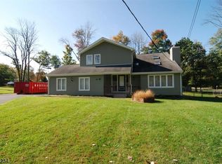 25 Carey Rd, Succasunna, NJ 07876