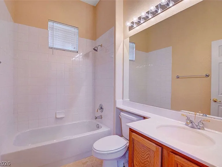 10214 Elk Valley St — Photo 16