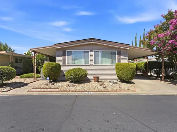 392 Crystal View Ln, Rancho Cordova, CA 95670