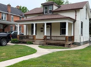 303 Wellington St W, Chatham Kent, ON N7M1K2
