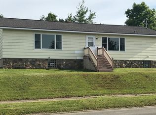 304 Cherry St, Iron River, MI --