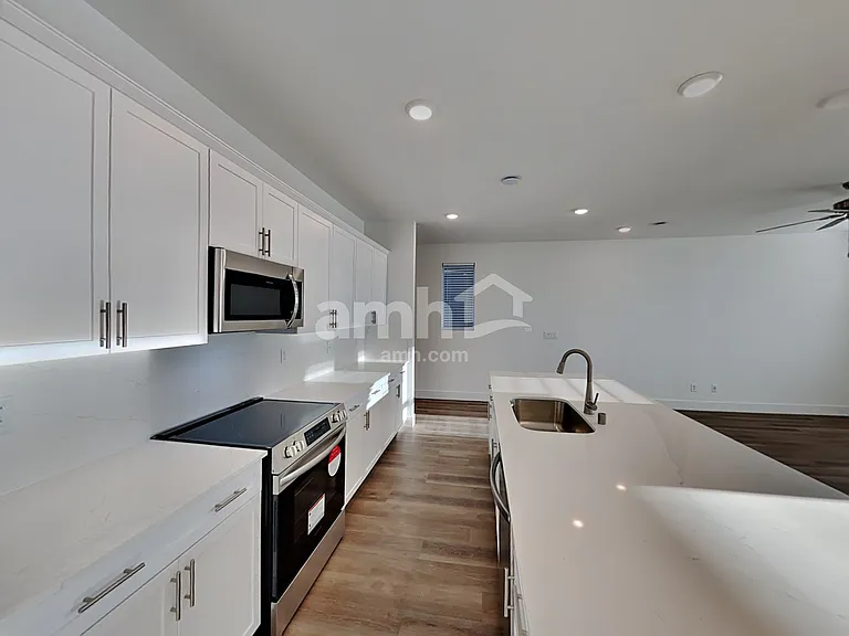 4272 Halo Hollyhock St — Photo 3