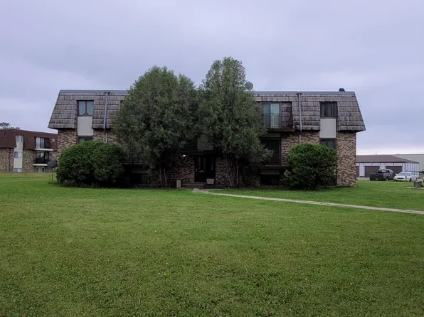 Hillsboro Manor, 502 2nd Ave SW #1, Hillsboro, ND 58045